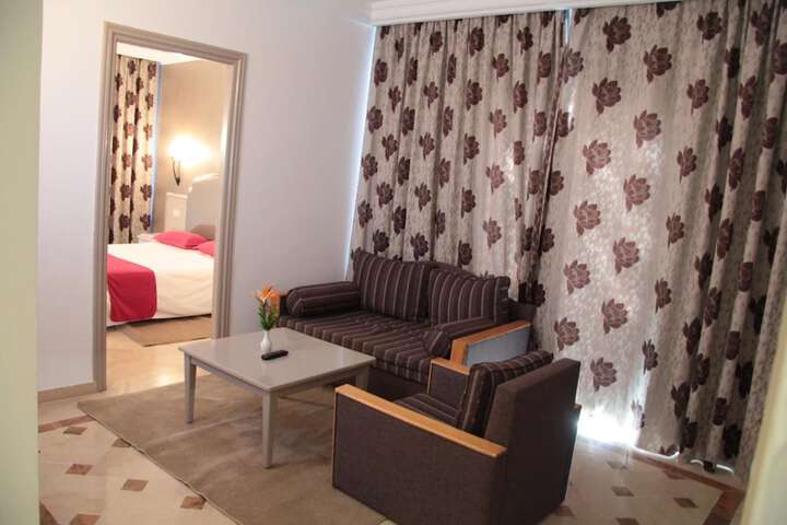 Room 14 of 31