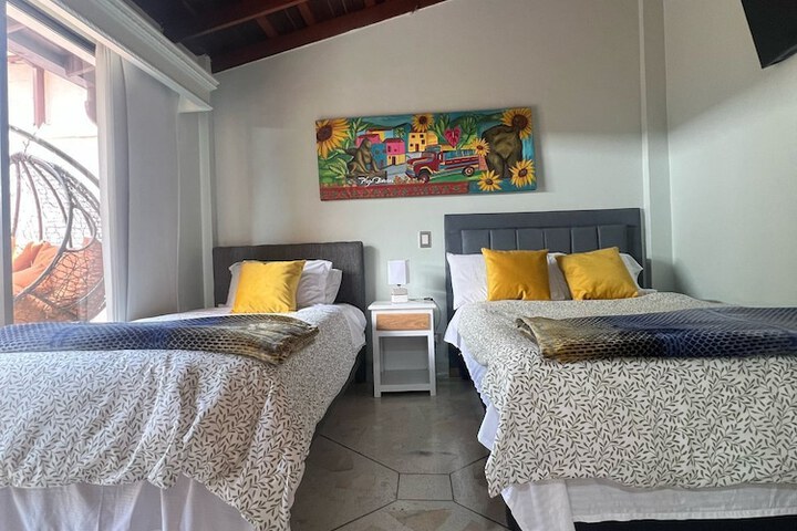 Room 15 of 27
