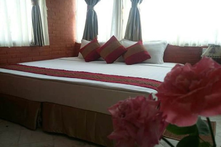 Room 34 of 67