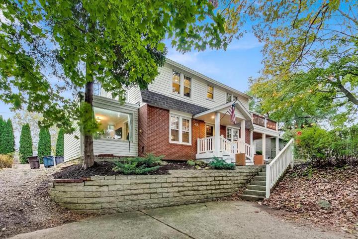 Photo of Bays Place Vacation Rental