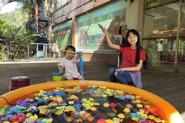 Childrens Activities 54 of 73