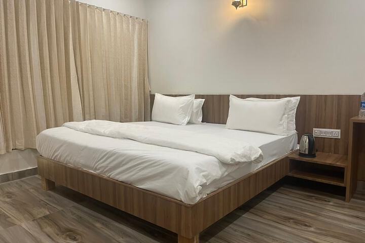Gir Night Resort