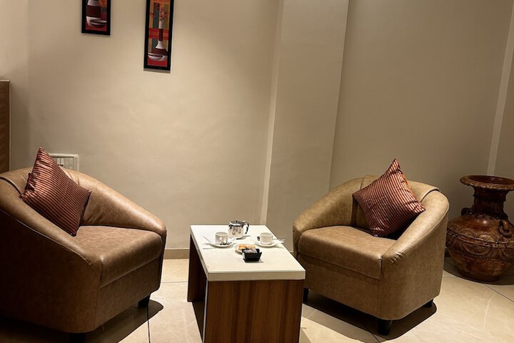 Room 25 of 34
