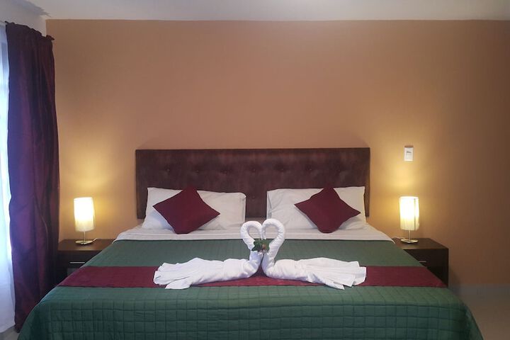Room 9 of 39