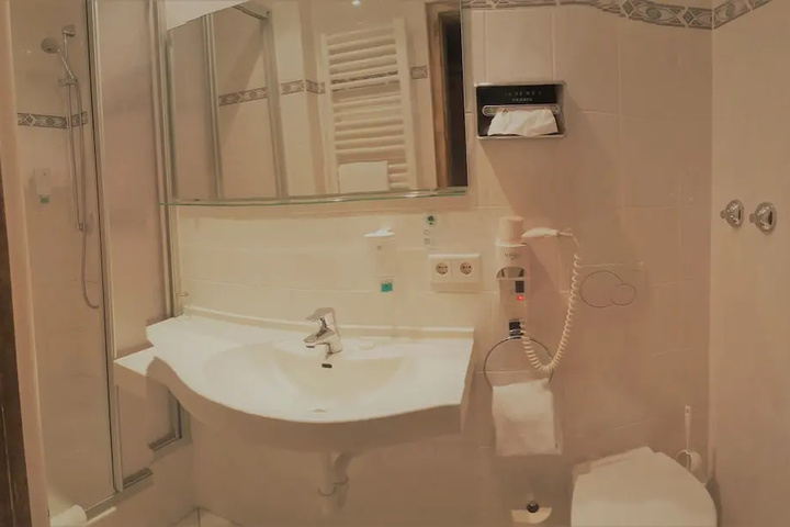 Clean Restrooms