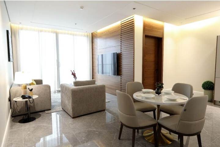 Room 33 of 45