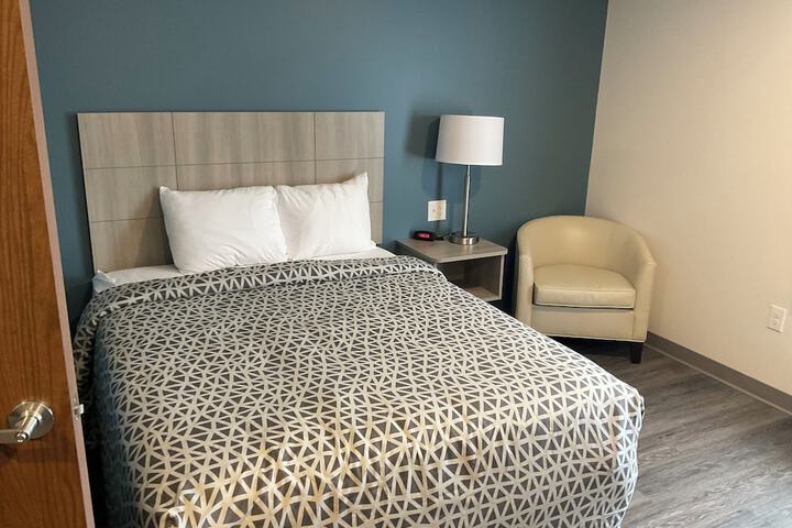 Room 10 of 50