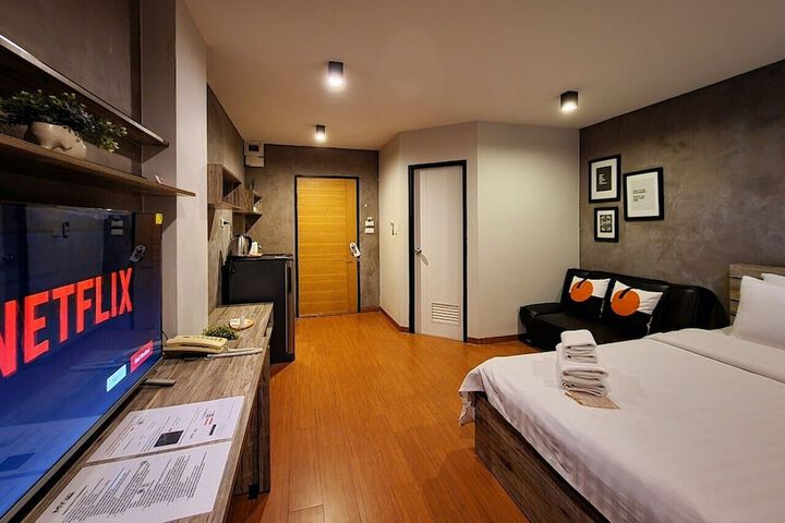 Room 27 of 57