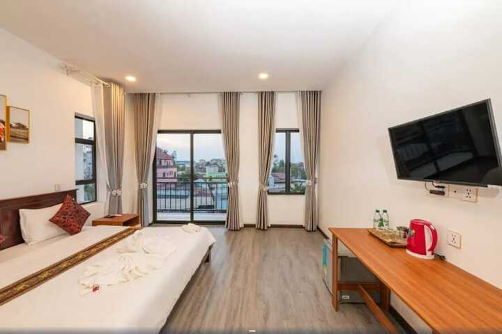 Room 7 of 47
