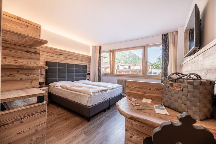 Room 10 of 54