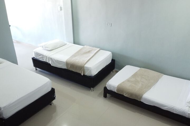 Room 14 of 74