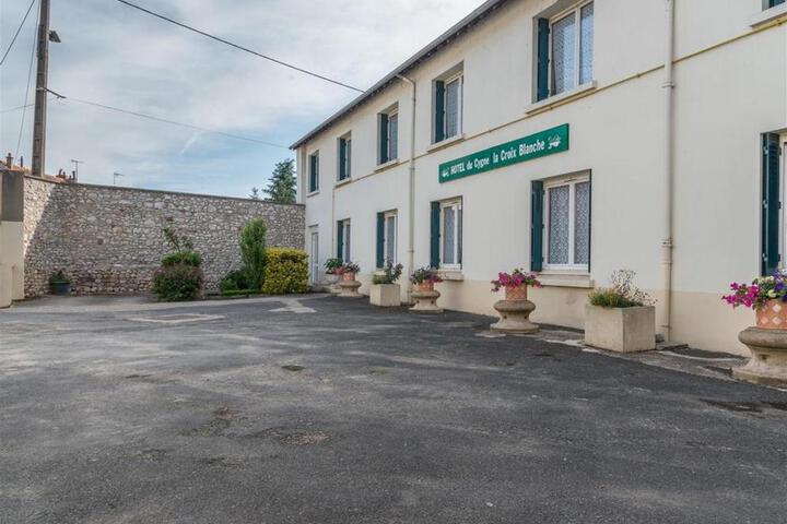 HOTEL DU CYGNE DE LA CROIX BLANCHE