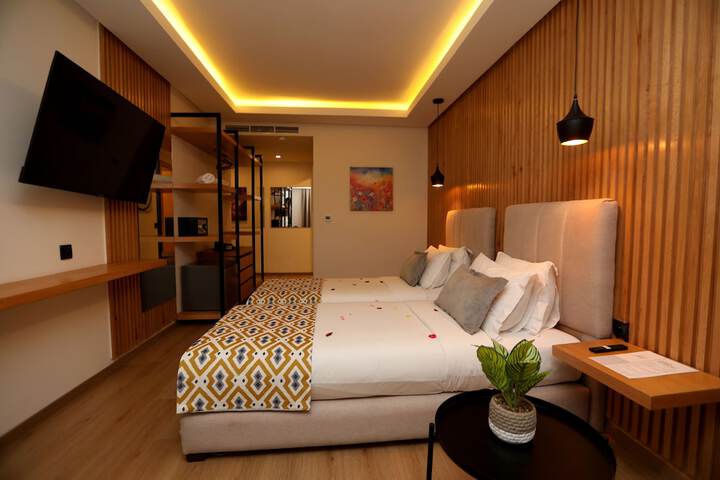 Room 52 of 84
