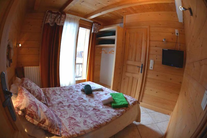 Room 11 of 57