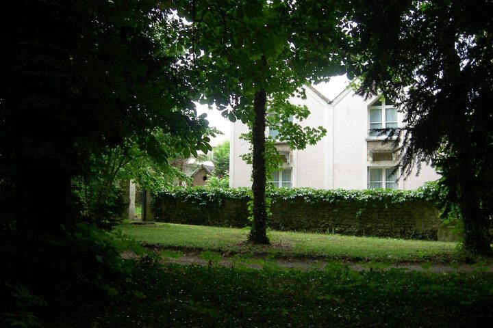 Property Grounds 26 of 37