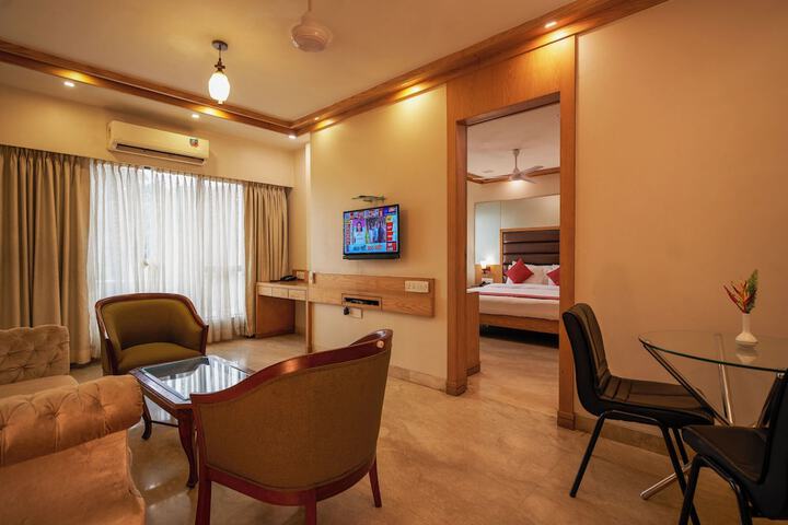 Room 14 of 114