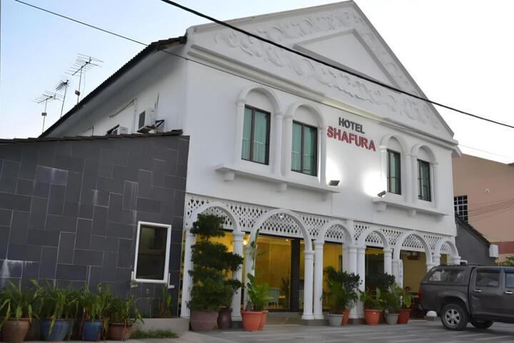 Shafura Hotel 1