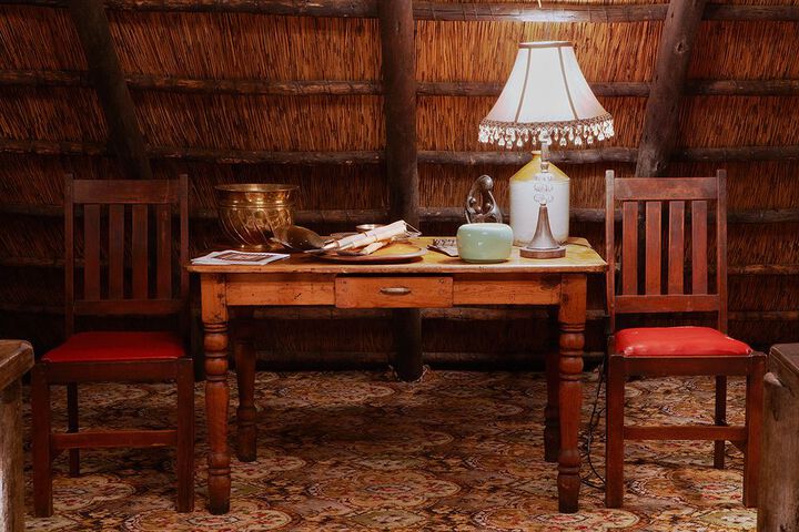Room 27 of 73