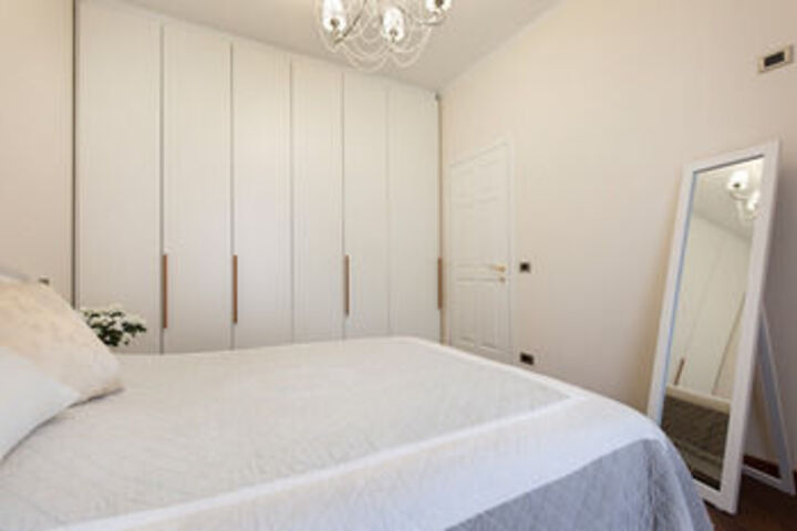 Room 182 of 450
