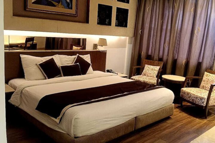 Room 14 of 54