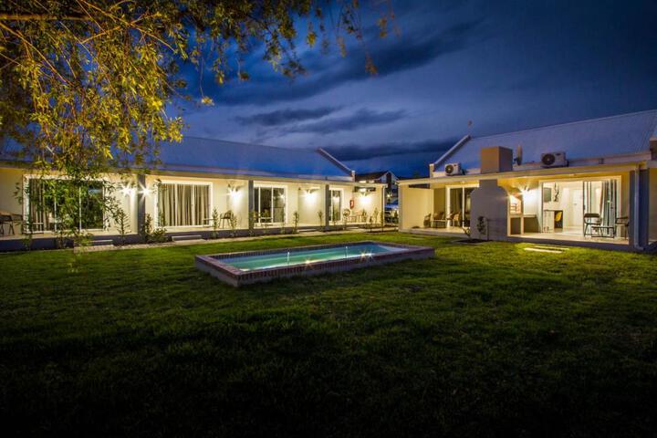 Image of El Dorado Hotel and Self Catering