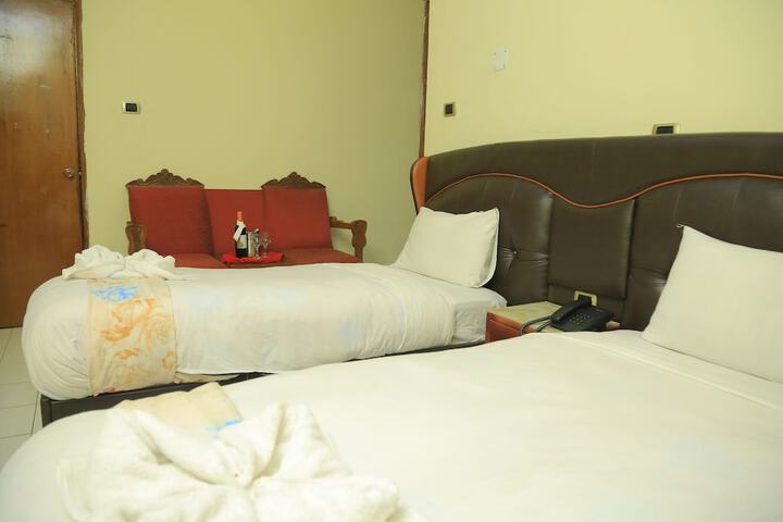 Room 11 of 60
