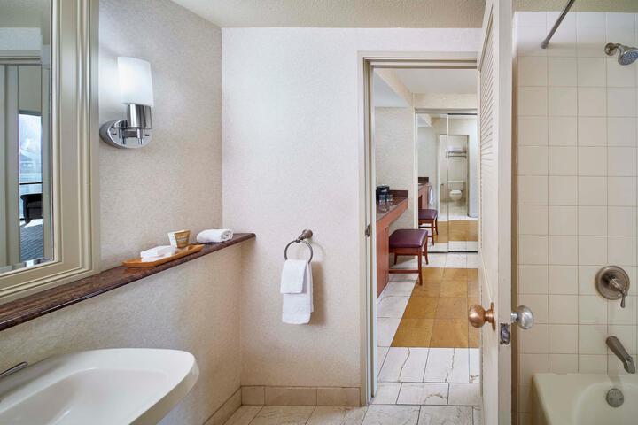 Remodeled King Suite (12 of 58)
