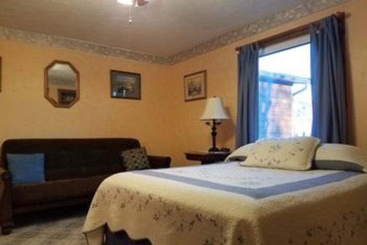 Room 47 of 66