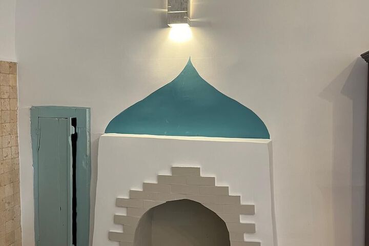 Room 27 of 62