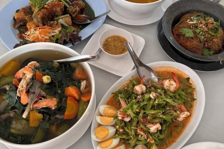 Dining 60 of 113