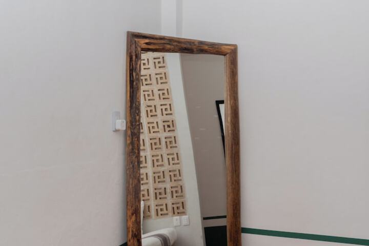 Room 4 of 55