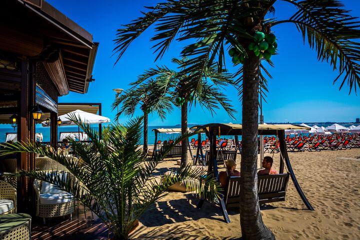 Beach 116 of 173
