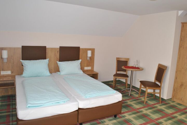 Room 14 of 52