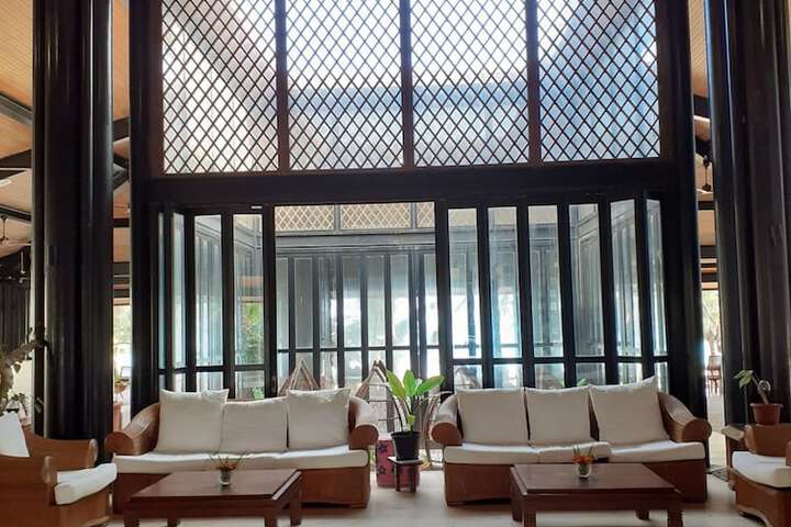 Lobby Entry