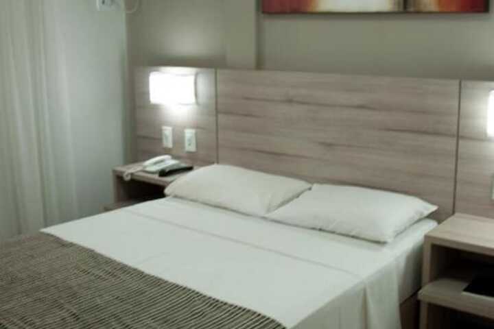 Room 3 of 36