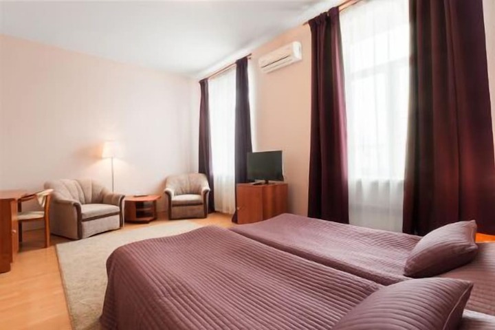 Room 20 of 62