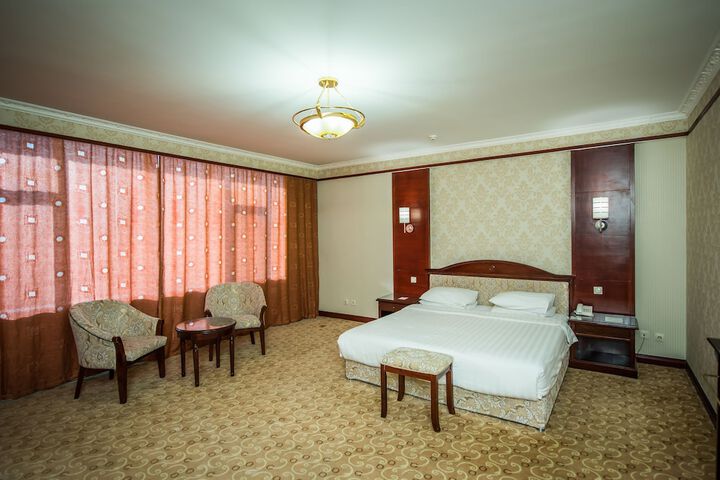 Room 29 of 87