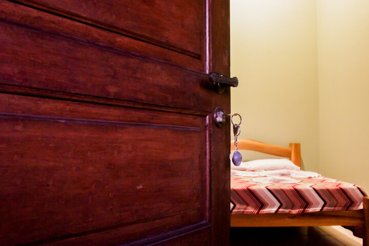 Room 11 of 22