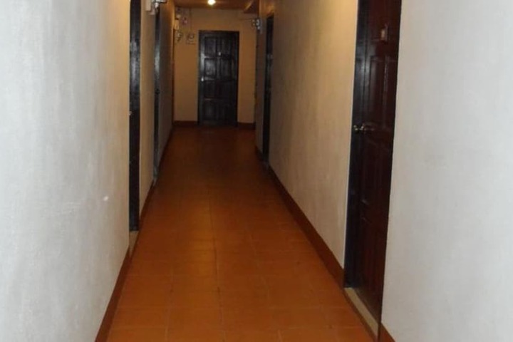 Ballroom/Hall 35 of 41