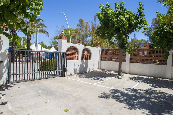 Property Grounds 52 of 57