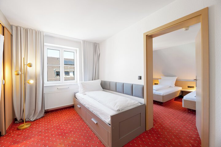 Room 40 of 88