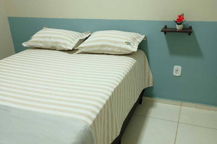 Room 10 of 13