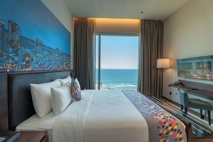 Room 15 of 45