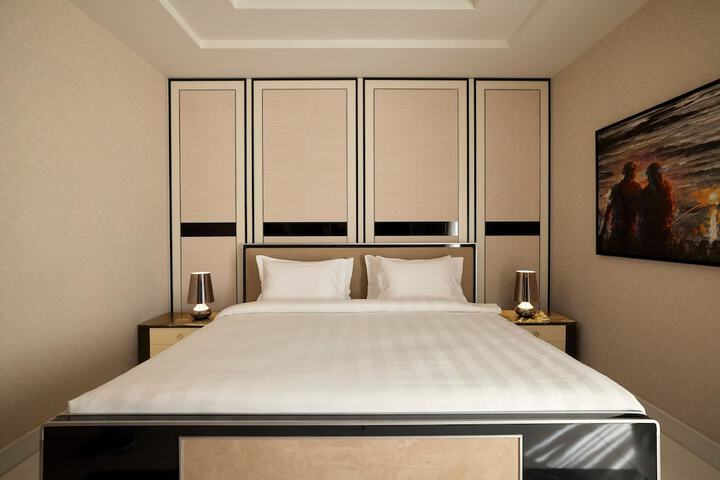 Room 74 of 400