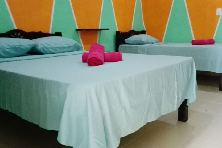 Room 28 of 68
