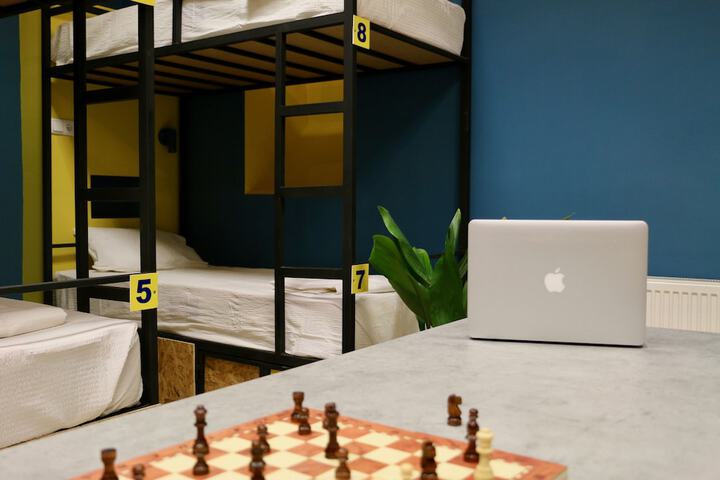 Room 11 of 15