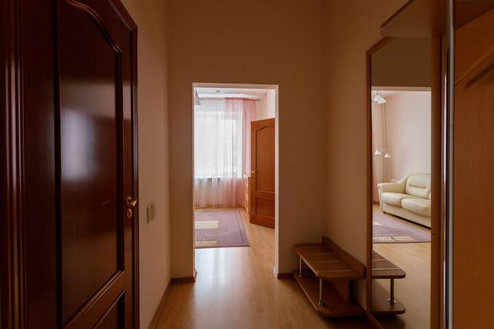Room 31 of 82