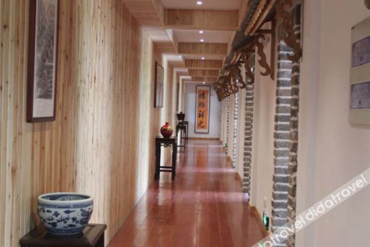 Hotel Interior 6 of 14