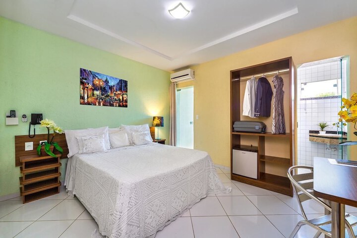 Room 8 of 49