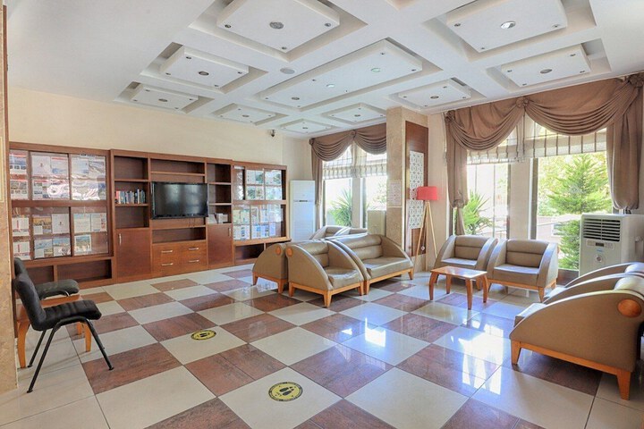 Hotel Lobby